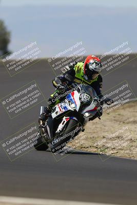 media/Jun-07-2025-TrackDaz (Sat) [[4413525952]]/C Group/1140am (Turn 2)/